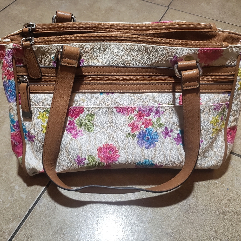 White Multi-compartment Floral Shoulder Bag